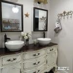 what color should my bathroom mirror be